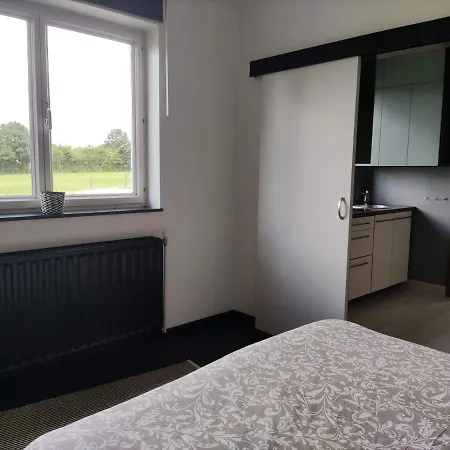 Voitures Et Nature * Stavelot