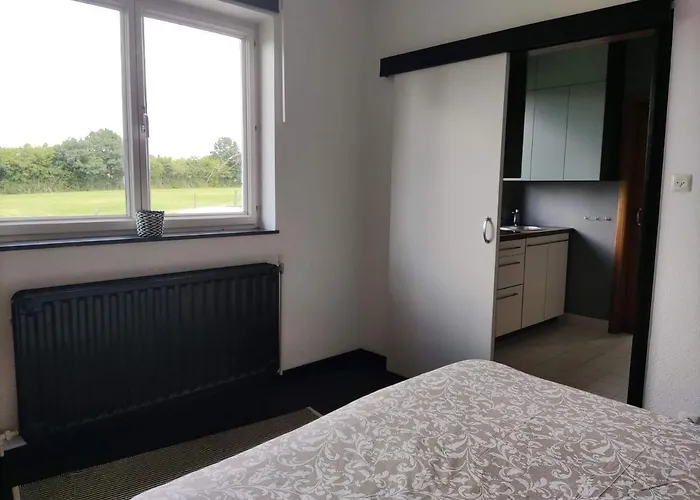 Voitures Et Nature * Stavelot